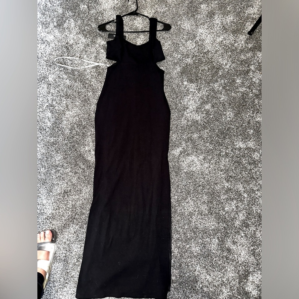 NWT Women’s LULUS black cutout maxi dress ribbed sz small